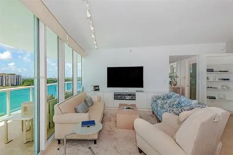 1000 S Pointe Drive Miami Beach FL 33139