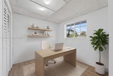 11190 SW 57th Street Miami FL 33173