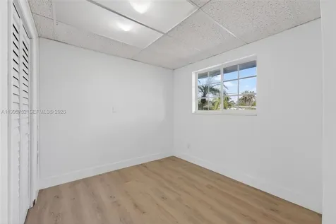 11190 SW 57th Street Miami FL 33173