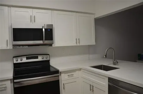 15431 SW 81st Circle Lane Miami FL 33193