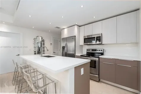 820 Euclid Avenue Miami Beach FL 33139