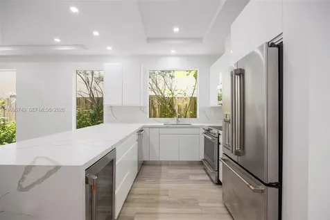 3162 Plaza Street Coconut Grove FL 33133