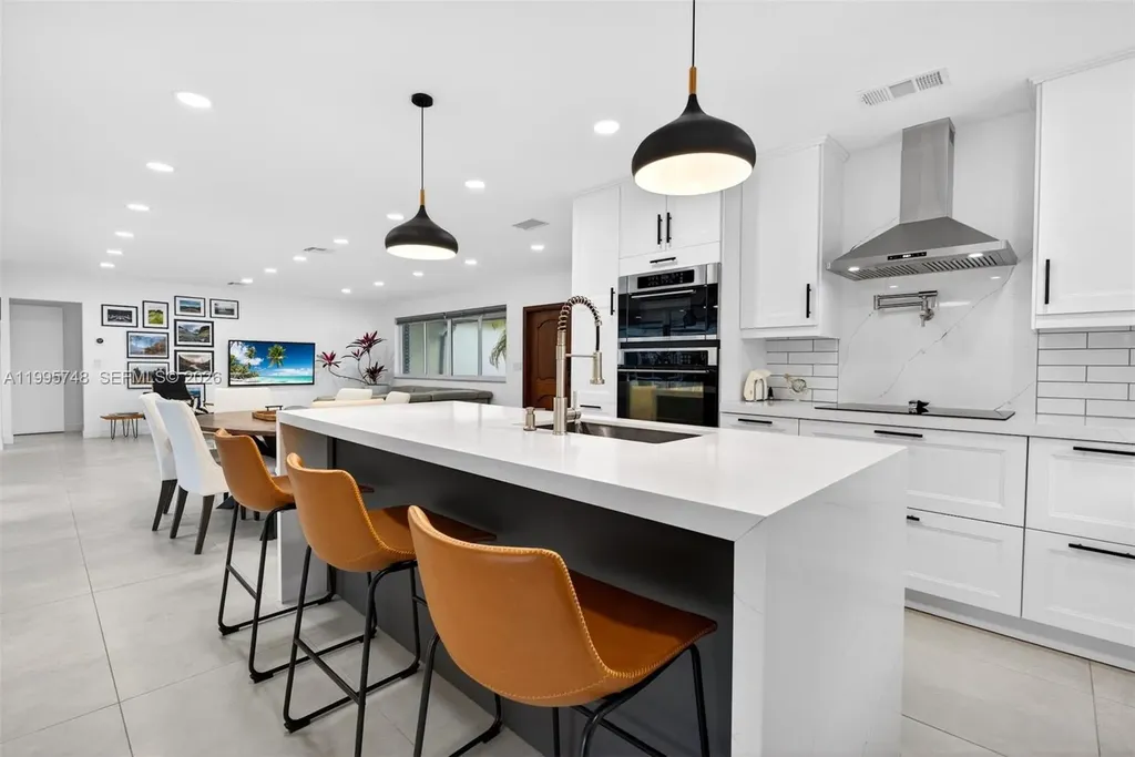 763 S Rainbow Drive Hollywood FL 33021
