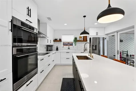 763 S Rainbow Drive Hollywood FL 33021