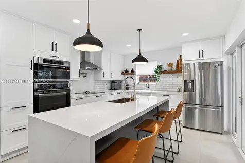763 S Rainbow Drive Hollywood FL 33021