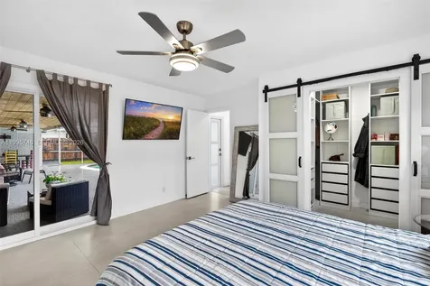 763 S Rainbow Drive Hollywood FL 33021