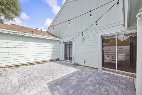 14720 SW 139th Avenue Miami FL 33186