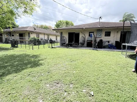 954 NW 14th Street Florida City FL 33034