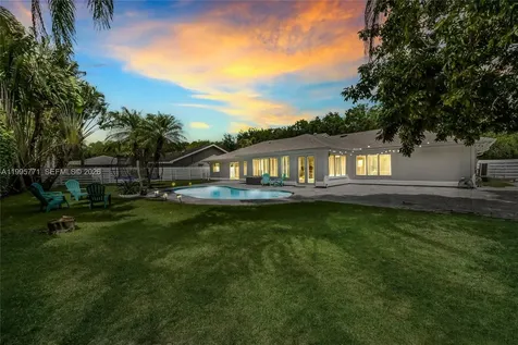 15330 SW 144th Terrace Miami FL 33196