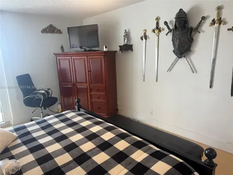 100 Bayview Drive Sunny Isles Beach FL 33160