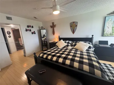 100 Bayview Drive Sunny Isles Beach FL 33160