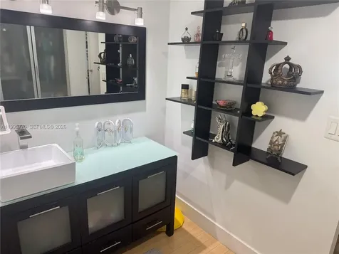 100 Bayview Drive Sunny Isles Beach FL 33160