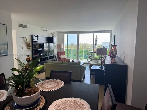 100 Bayview Drive Sunny Isles Beach FL 33160