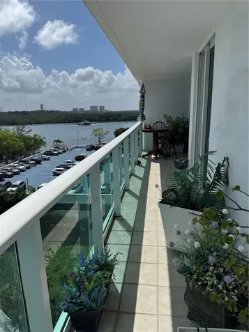 100 Bayview Drive Sunny Isles Beach FL 33160