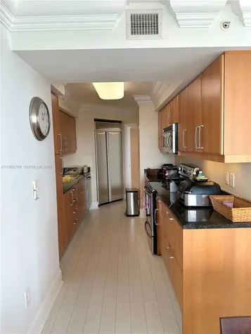 16500 Collins Avenue Sunny Isles Beach FL 33160