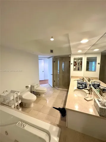 16500 Collins Avenue Sunny Isles Beach FL 33160
