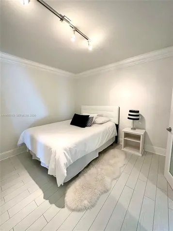 16500 Collins Avenue Sunny Isles Beach FL 33160