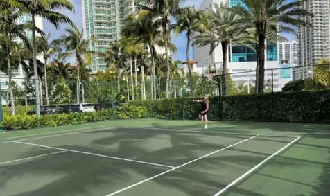16500 Collins Avenue Sunny Isles Beach FL 33160