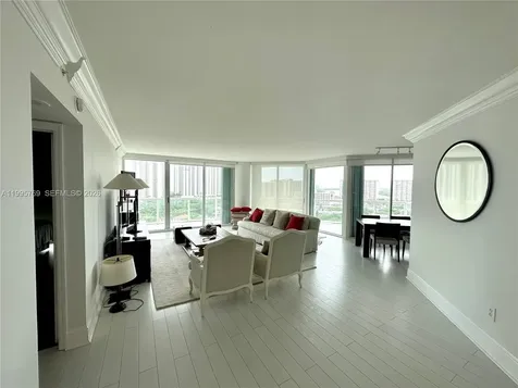 16500 Collins Avenue Sunny Isles Beach FL 33160