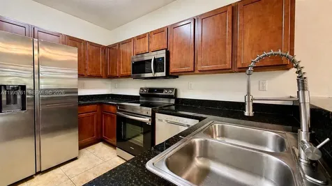 10870 NW 88th Terrace Doral FL 33178