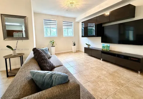 10870 NW 88th Terrace Doral FL 33178