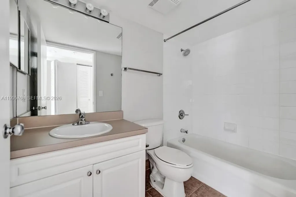 520 SE 5th Avenue Fort Lauderdale FL 33301
