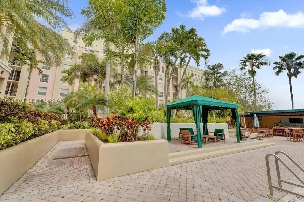 520 SE 5th Avenue Fort Lauderdale FL 33301