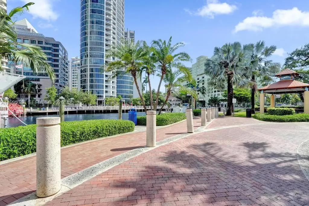 520 SE 5th Avenue Fort Lauderdale FL 33301