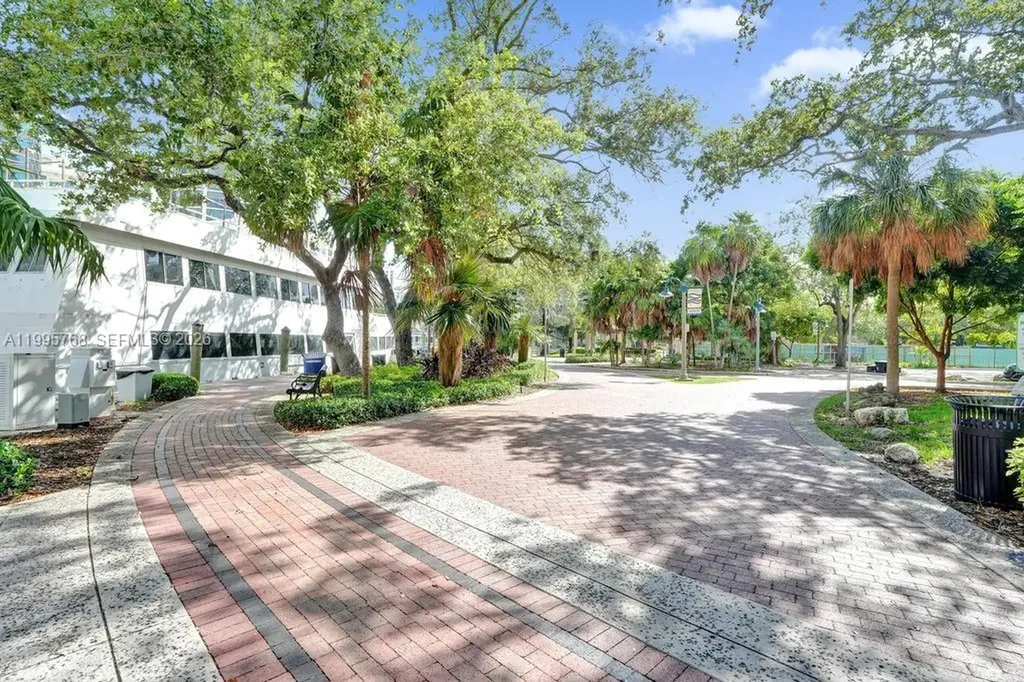 520 SE 5th Avenue Fort Lauderdale FL 33301