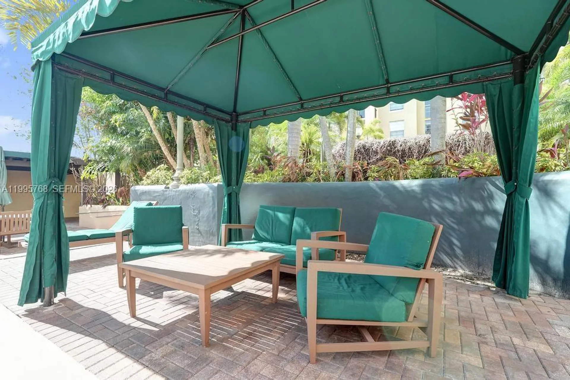 520 SE 5th Avenue Fort Lauderdale FL 33301