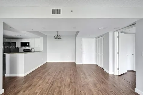 520 SE 5th Avenue Fort Lauderdale FL 33301