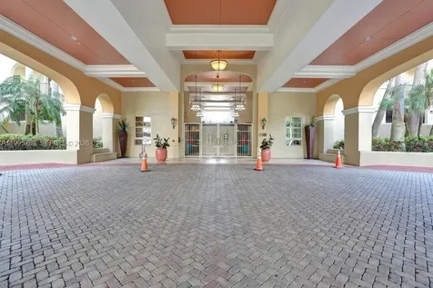 520 SE 5th Avenue Fort Lauderdale FL 33301
