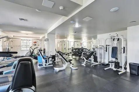 520 SE 5th Avenue Fort Lauderdale FL 33301