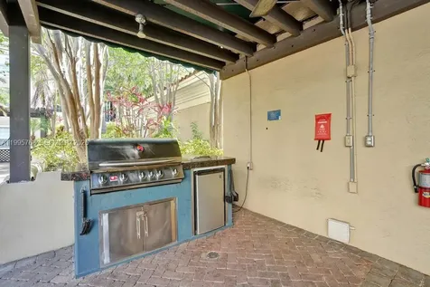 520 SE 5th Avenue Fort Lauderdale FL 33301