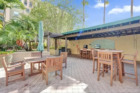 520 SE 5th Avenue Fort Lauderdale FL 33301