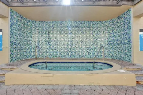 520 SE 5th Avenue Fort Lauderdale FL 33301