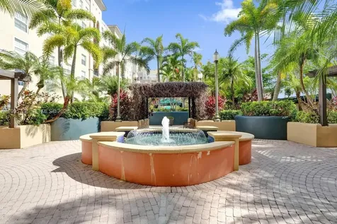 520 SE 5th Avenue Fort Lauderdale FL 33301
