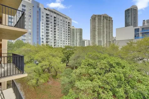 520 SE 5th Avenue Fort Lauderdale FL 33301