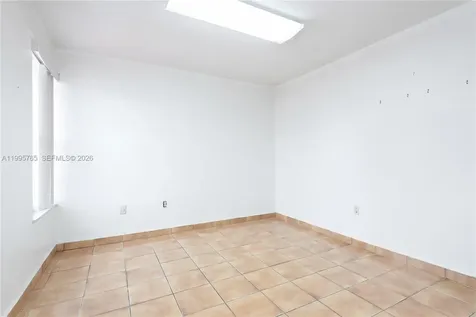 450 SW 92nd Avenue Miami FL 33174