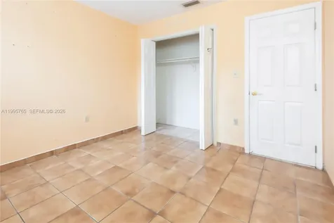 450 SW 92nd Avenue Miami FL 33174