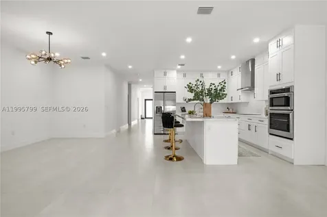 5209 SW 22nd Street West Park FL 33023