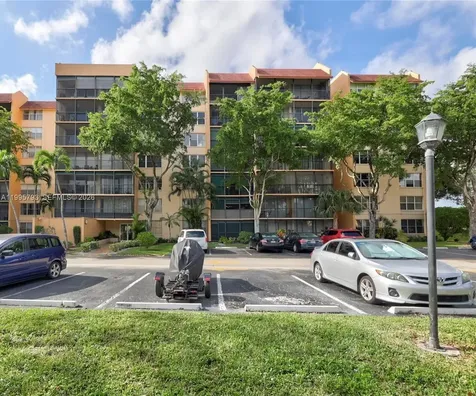 3771 Environ Boulevard Lauderhill FL 33319