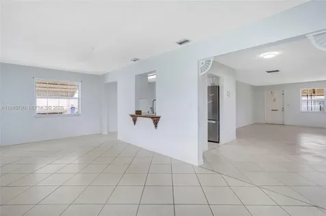 1005 SW 18th Street Boynton Beach FL 33426