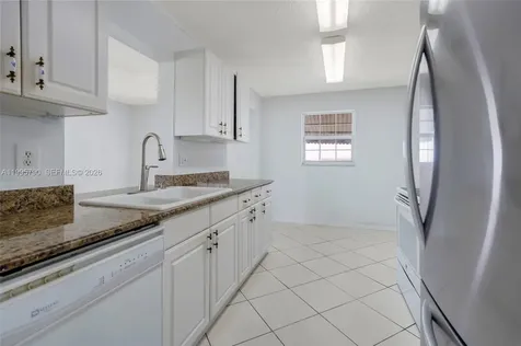 1005 SW 18th Street Boynton Beach FL 33426