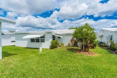 1005 SW 18th Street Boynton Beach FL 33426