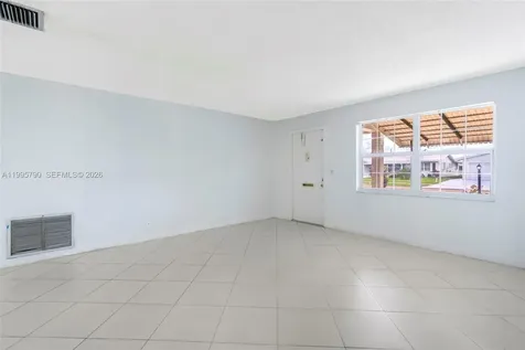 1005 SW 18th Street Boynton Beach FL 33426