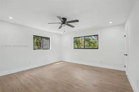 17050 SW 83rd Avenue Palmetto Bay FL 33157