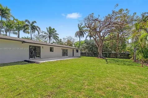 17050 SW 83rd Avenue Palmetto Bay FL 33157