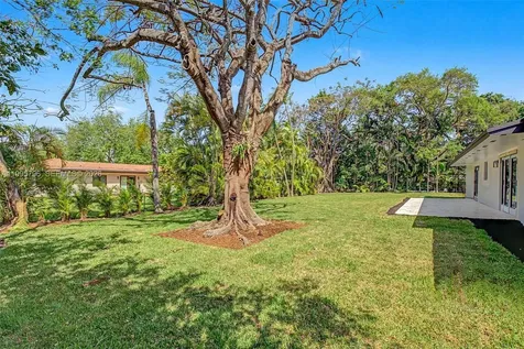 17050 SW 83rd Avenue Palmetto Bay FL 33157