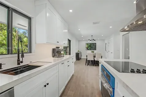 17050 SW 83rd Avenue Palmetto Bay FL 33157